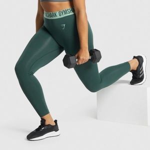 Gymshark fit seamless leggings dark green